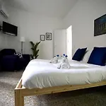 Cinecitta Luxury Flat Metro A