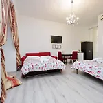 Lucky Holiday Rooms