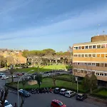 The Twenty - Villaggio Olimpico Apartment