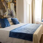 Domus Crescenzio - Guest House