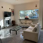 Appartamento In Villa Naomi