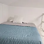 Robin Suites