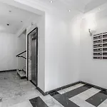 Portuense 107 - Bright Flat
