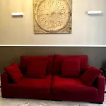 Via Veneto Luxury Maison