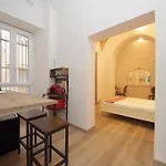 Ych-Lovely Apartment Near Termini Station