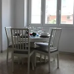 Grandma Giovannina\'S Great Roman Apartment