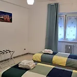Roman Holidays Apartment
