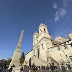 Spanish Steps Lovely Apartment With Balcony