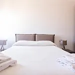 Ion Apartment