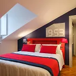 Vicario Suites
