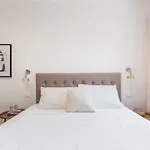 The Best Rent - Spacious Three-Bedroom Apartment In Prati Area