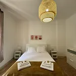 Spacious Roman Apartment Chez Max