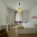 Spacious Roman Apartment Chez Max