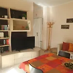 Laura\'S Rhome