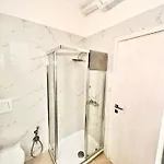 Double Room With Private Bathroom In Shared Apartment