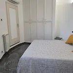 Guru Mostacciano Apartment