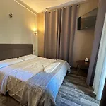 Candia Rooms