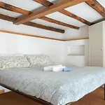 Domus Palestro