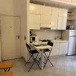 Cozy Apartment In Rome Trastevere