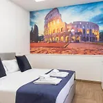 Susy\'S Guest House - Room Colosseo