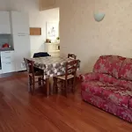 Casa Santa Cornelia Vicino A Ospedale Sant Andrea