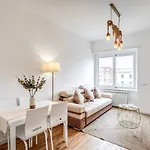 Naos Suite Close Popolo Square