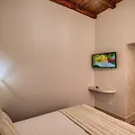 Colosseo Accomodation Room Guest House