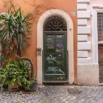 Vicolo Leopardo Suite Trastevere