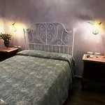 Iris Guest House