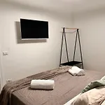 Apartment Roma Centocelle II - Cozy Design Wi-Fi & Ac