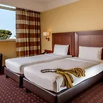 Hotel Capannelle Roma