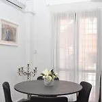 Diasof Apartments