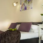 Fl Apartments Charming Flat In The Heart Of Trastevere