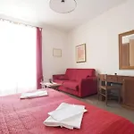 Domi 56 Apartment