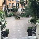 Come And Feel At Home In This Airy Three Bedrooms Apartment In Rome Centre