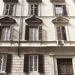 Jackie\'S Apartments