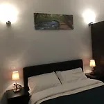 Gianni\'S Guest House
