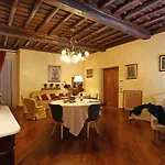 La Casa Dell\'Orologio Di Palazzo Berardi