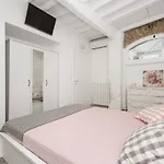 Awesome Duplex In Campo De\' Fiori Area