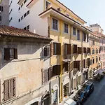 Monti Colosseum Apartment
