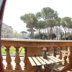 We Love Roma Guest House