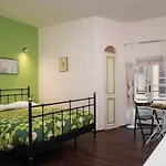 Trastevere Intimate Apartment