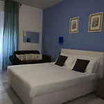 Suites Holiday Rooms