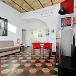 Mok\'House Apartments