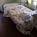 Trastevere Intimate Apartment
