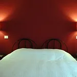 B&B Bed And Business