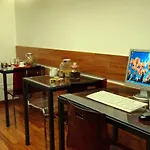 B&B Bed And Business