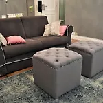 Big Tree Luxury Apartment
