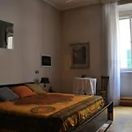 The Queen\'S Coffer Rome