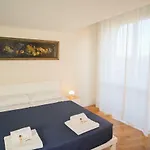Appartamento A Castel Sant\'Angelo Con Terrazza